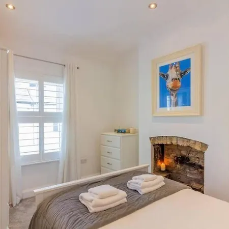 شقة Newly Refurbished Traditional بلاكروك