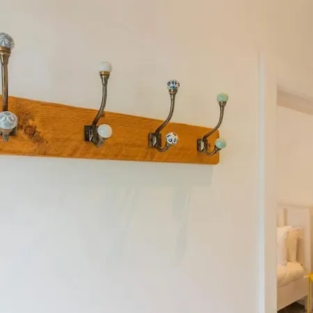 Newly Refurbished Traditional Blackrock